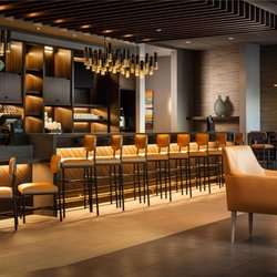 Hyatt Place Calgary Airport - Bar Lounge