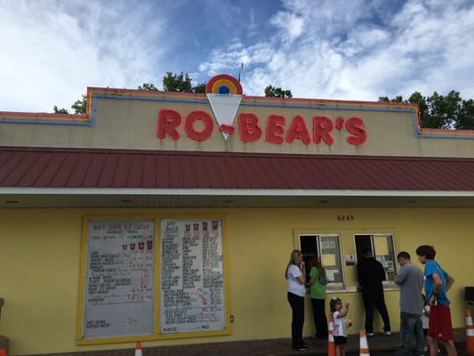 Robears Snowballs & Soft Serve by null