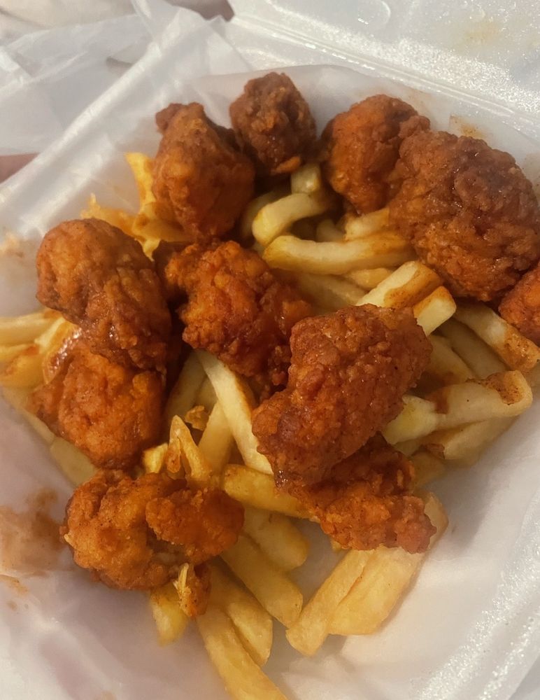 MUGS JR. DRIVE THRU GRILL Updated May 2024 14 Reviews 1972 Gulf