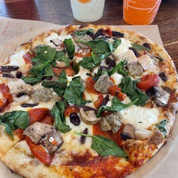 Blaze Pizza - The food was excellent and the people here are helpful and very diligent when it comes to tending to the customer. - Salad Near Me - Northridge, California Blaze Pizza - The food was excellent and the people here are helpful and very diligent when it comes to tending to the customer. - Salad Near Me - Northridge, California
