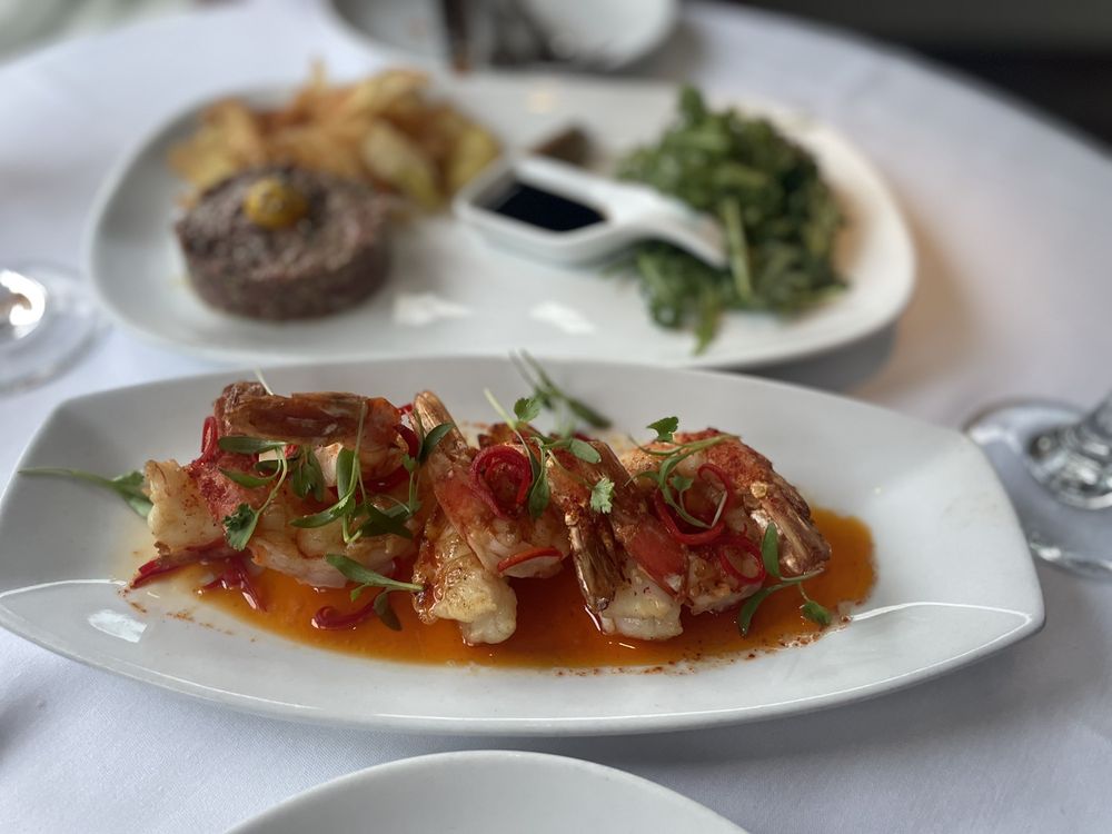 Selanne Steak Tavern