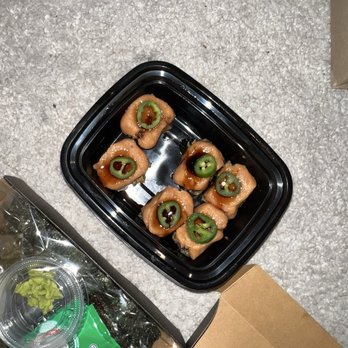 HRB Experience - Spicy tuna crisp - Sushi Bars Near Me - Los Angeles, California