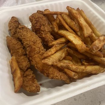 Four Peaks Brewing Company - Chicken strips - New American Near Me - Phoenix, Arizona Four Peaks Brewing Company - Chicken strips - New American Near Me - Phoenix, Arizona