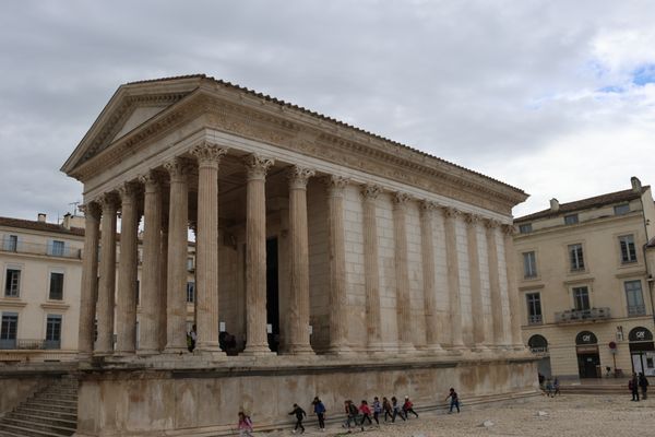 Maison Carrée by null