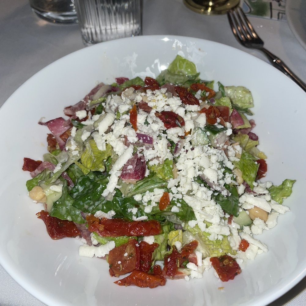 American Bar - New York - Chopped Salad - Bars Near Me - New York, New York
