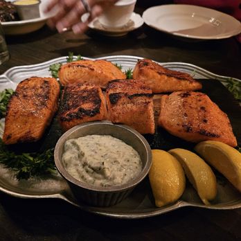 Trivoli Tavern - King ora salmon - American Near Me - Chicago, Illinois
