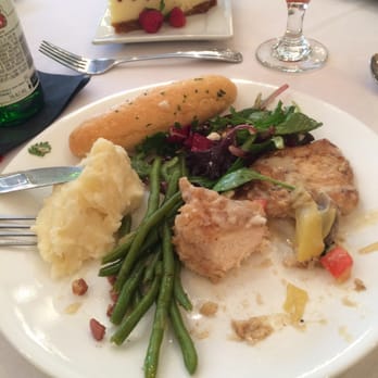 Cartewheels Catering - Chicken Tuscan and cheesecake. - Caterers Near Me - Kerrville, Texas Cartewheels Catering - Chicken Tuscan and cheesecake. - Caterers Near Me - Kerrville, Texas