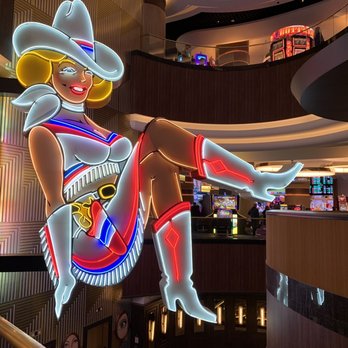 Circa - Vegas Vicky - Casinos Near Me - Las Vegas, Nevada Circa - Vegas Vicky - Casinos Near Me - Las Vegas, Nevada