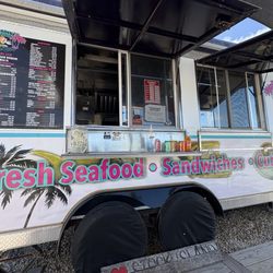 Paradise Seafood Coffee Shop - Truck