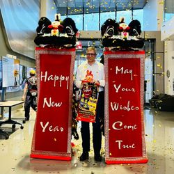 White Lotus Dragon & Lion Dance - Lion Dance at Daimler Headquarters
