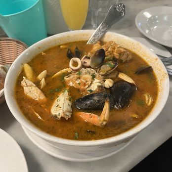 Sotto Mare - Cioppino - Seafood Near Me - San Francisco, California Sotto Mare - Cioppino - Seafood Near Me - San Francisco, California