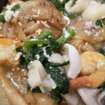 Penang - Seafood Scamble Egg Chow Fun Noodles - Malaysian Near Me - Boston, Massachusetts Penang - Seafood Scamble Egg Chow Fun Noodles - Malaysian Near Me - Boston, Massachusetts