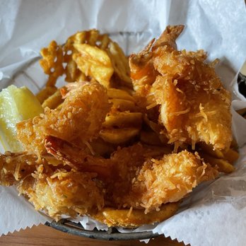 Hobo's Cafe - Coconut Shrimp basket - New American Near Me - Key Largo, Florida Hobo's Cafe - Coconut Shrimp basket - New American Near Me - Key Largo, Florida