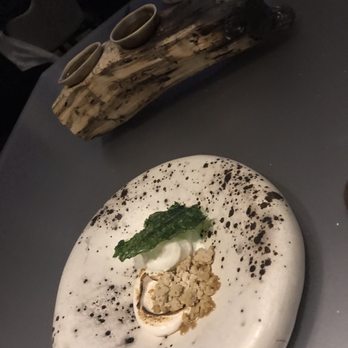 Alinea - New American Near Me - Chicago, Illinois