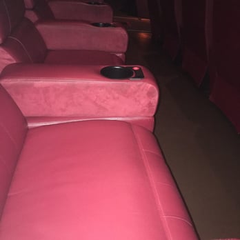 AMC Mountainside 10 - Seats are best in this locality. Need to improve on screen quality. Decent crowd and clean place - Cinema Near Me - Mountainside, New Jersey