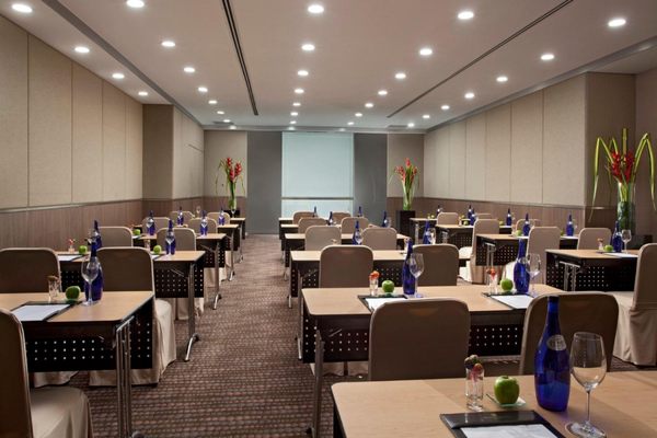 Orchard Hotel Singapore by null