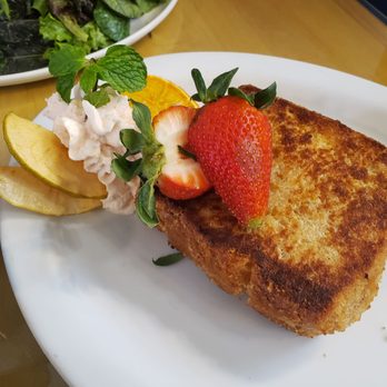 Over Easy - Half order Custard French Toast - Breakfast & Brunch Near Me - Kailua, Hawaii Over Easy - Half order Custard French Toast - Breakfast & Brunch Near Me - Kailua, Hawaii