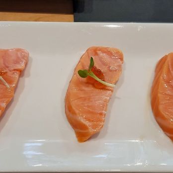 Sugo Hand Roll Bar - Salmon appetizer. - Sushi Bars Near Me - Seattle, Washington Sugo Hand Roll Bar - Salmon appetizer. - Sushi Bars Near Me - Seattle, Washington