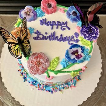 Walmart Supercenter - $15 Birthday cake. Chocolate and vanilla with whipped icing. - Grocery Near Me - Medford, Oregon Walmart Supercenter - $15 Birthday cake. Chocolate and vanilla with whipped icing. - Grocery Near Me - Medford, Oregon