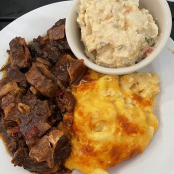 Melba's Restaurant - Jamaican Oxtails (2 Sides) Creamy Trs Mac & Cheese Momma's Potato Salad. - Southern Near Me - New York, New York