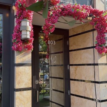 Nia Restaurant - Mediterranean Near Me - Chicago, Illinois