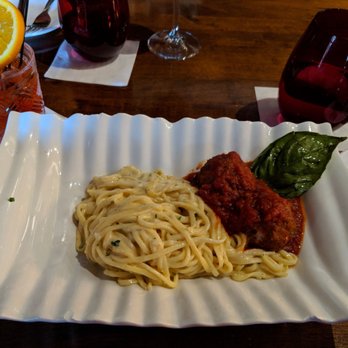 Peperoncino - Negroni accompanying my spaghetti con polpette in salsa bianca. Delizioso! - Italian Near Me - Orlando, Florida