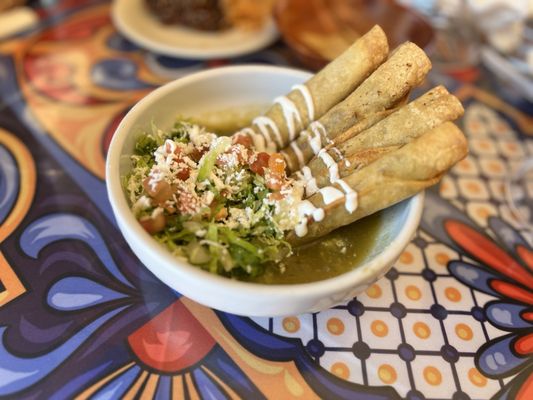 El Antojo Poblano by null