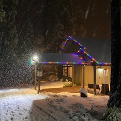 Blue Lake Bistro at Snowflake Lodge - Snowflake Lodge