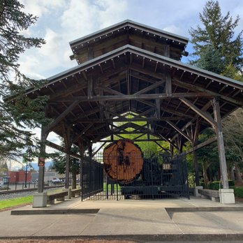 Railroad Park & Centennial Log Pavilion - The Centennial Log Pavilion. - Parks Near Me - Snoqualmie, Washington Railroad Park & Centennial Log Pavilion - The Centennial Log Pavilion. - Parks Near Me - Snoqualmie, Washington