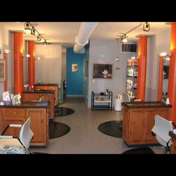 Teez - Interior - Hair Stylists Near Me - Columbus, Ohio Teez - Interior - Hair Stylists Near Me - Columbus, Ohio