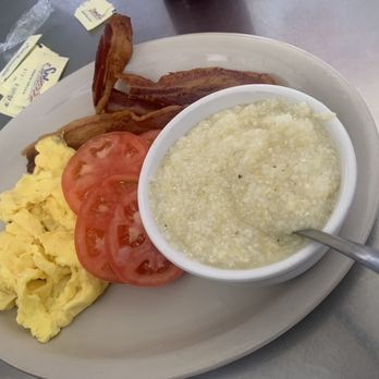 Norma's Cafe - Norma's Caf Favorite-scrambled, tomatoes (vs toast), grits - Southern Near Me - Dallas, Texas