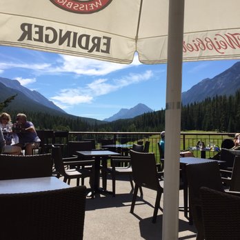 WALDHAUS - Outdoor seating - Pubs Near Me - Banff, Alberta WALDHAUS - Outdoor seating - Pubs Near Me - Banff, Alberta