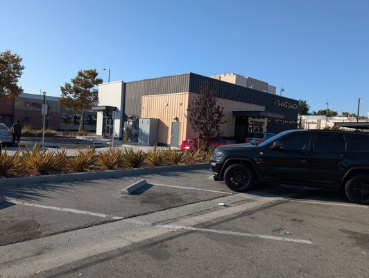 Shake Shack Downey by null