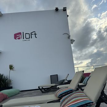 Aloft Cancun - Rooftop pool - Hotels Near Me - Cancun, ROO Aloft Cancun - Rooftop pool - Hotels Near Me - Cancun, ROO