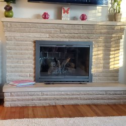 Fireplace & Grill Shoppe - Log set and glass doors newly installed