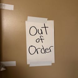 Abbey Bar - A broken fucking toilet. Fix your shit.