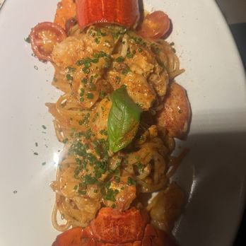 Giselle Miami - Main Lobster Fra Diavolo - Mediterranean Near Me - Miami, Florida Giselle Miami - Main Lobster Fra Diavolo - Mediterranean Near Me - Miami, Florida