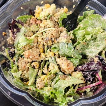 MAD Greens - 75th & Bell - Pancho Villa Salad - Salad Near Me - Peoria, Arizona