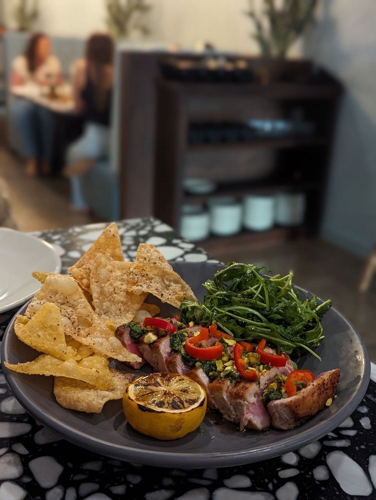 TINY BUBBLES WINE BAR Updated September 2024 134 Photos & 21