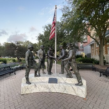 Gia Mia - Monument Honoring Naperville Veterans - Italian Near Me - Naperville, Illinois Gia Mia - Monument Honoring Naperville Veterans - Italian Near Me - Naperville, Illinois