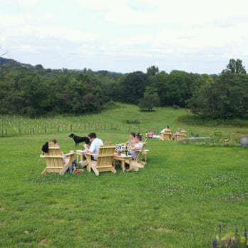 Cobbler Mountain Cider - Nice place to sit & sip - Wineries Near Me - Delaplane, Virginia Cobbler Mountain Cider - Nice place to sit & sip - Wineries Near Me - Delaplane, Virginia