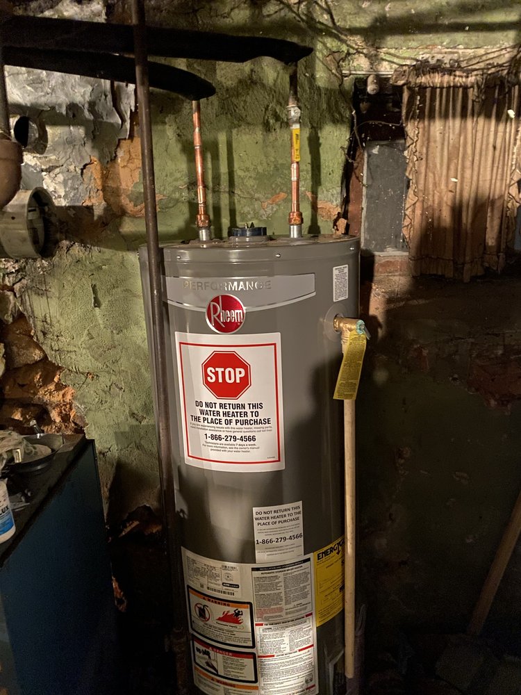 Slide of Mr. Fix It Plumbing & Heating