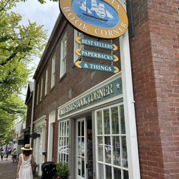 Exterior photo of Mitchell's Book Corner - Nantucket, Massachusetts Exterior photo of Mitchell's Book Corner - Nantucket, Massachusetts