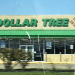 Dollar Tree - Exterior