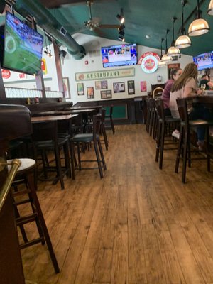 Archie Moore's Bar & Restaurant by null