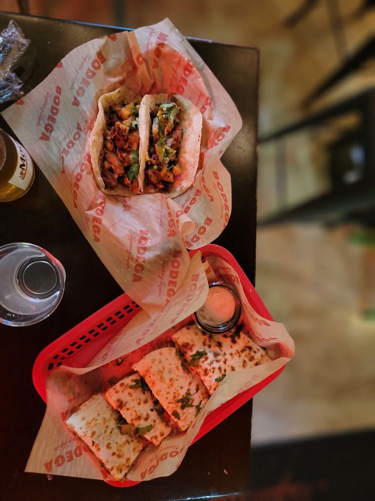 Bodega Taqueria y Tequila Coconut Grove