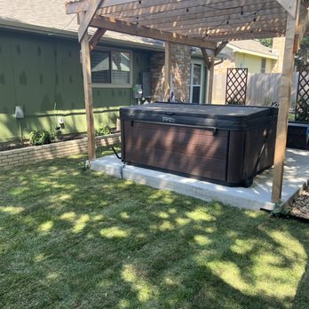 Best Quality Tree And Lawn Services - hot tub - Tree Services Near Me Best Quality Tree And Lawn Services - hot tub - Tree Services Near Me