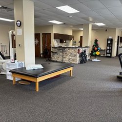 Select Physical Therapy - Baytown