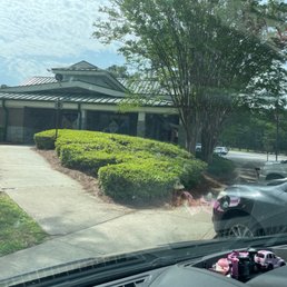 Visitors Center... was closed. Nice rest area. Great dog walk area!