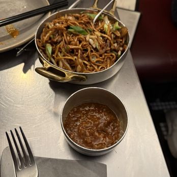 Fatt Pundit - Indian Near Me - London, XGL